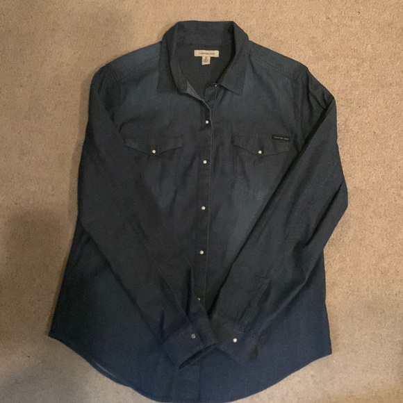 Calvin Klein long sleeve button down. - Picture 1 of 4